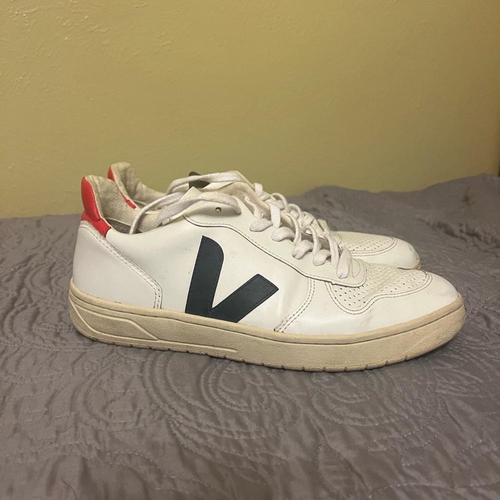 Veja sneakers